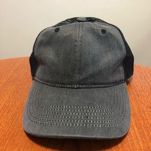 Brand “Outdoor Cap”. Adjustable fit. This hat is brand new & has never been worn
